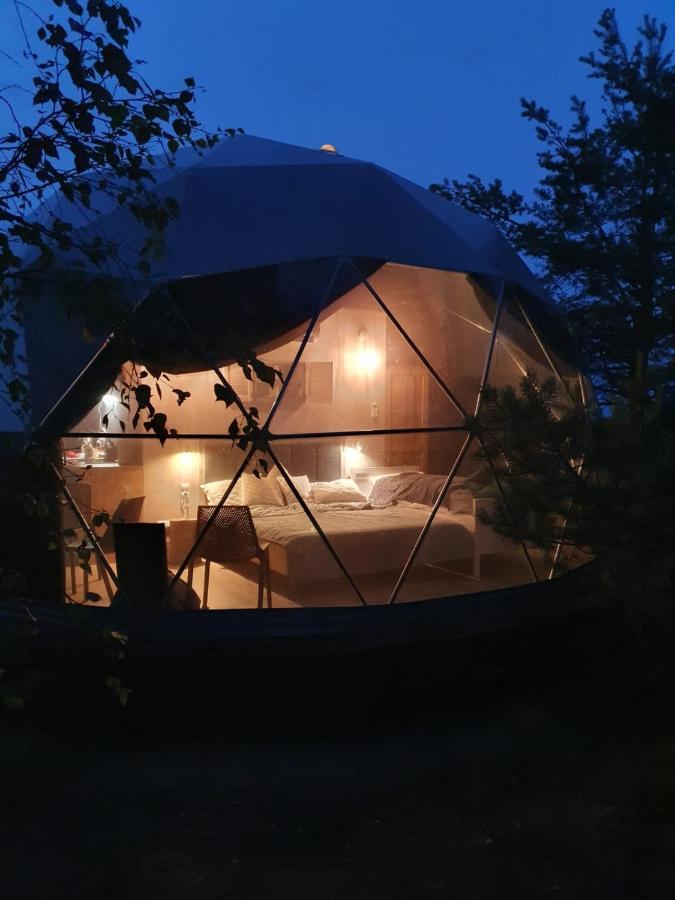 Podniebny Glamping Hotel Borsk Bagian luar foto