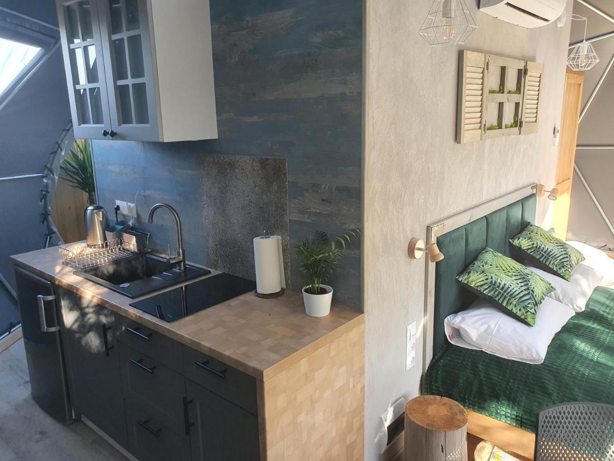 Podniebny Glamping Hotel Borsk Bagian luar foto