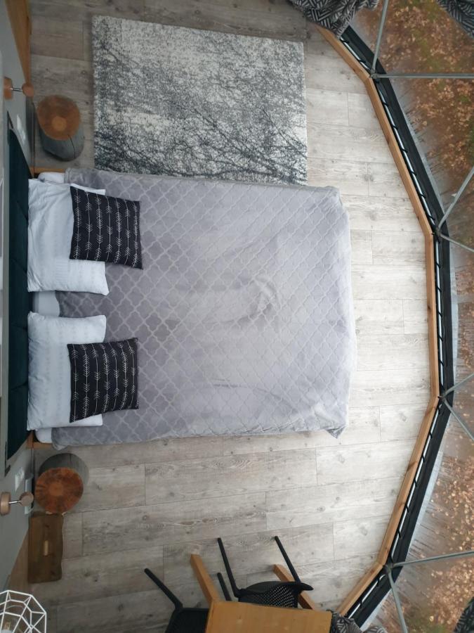 Podniebny Glamping Hotel Borsk Bagian luar foto