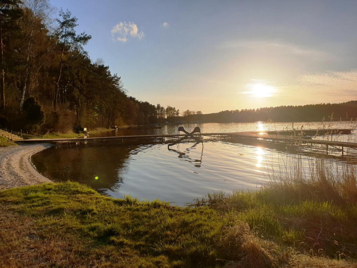 Podniebny Glamping Hotel Borsk Bagian luar foto