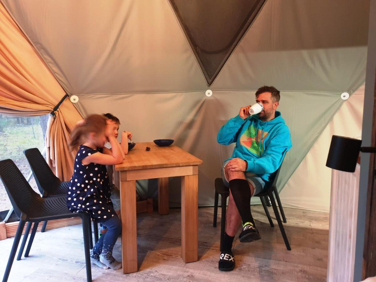 Podniebny Glamping Hotel Borsk Bagian luar foto