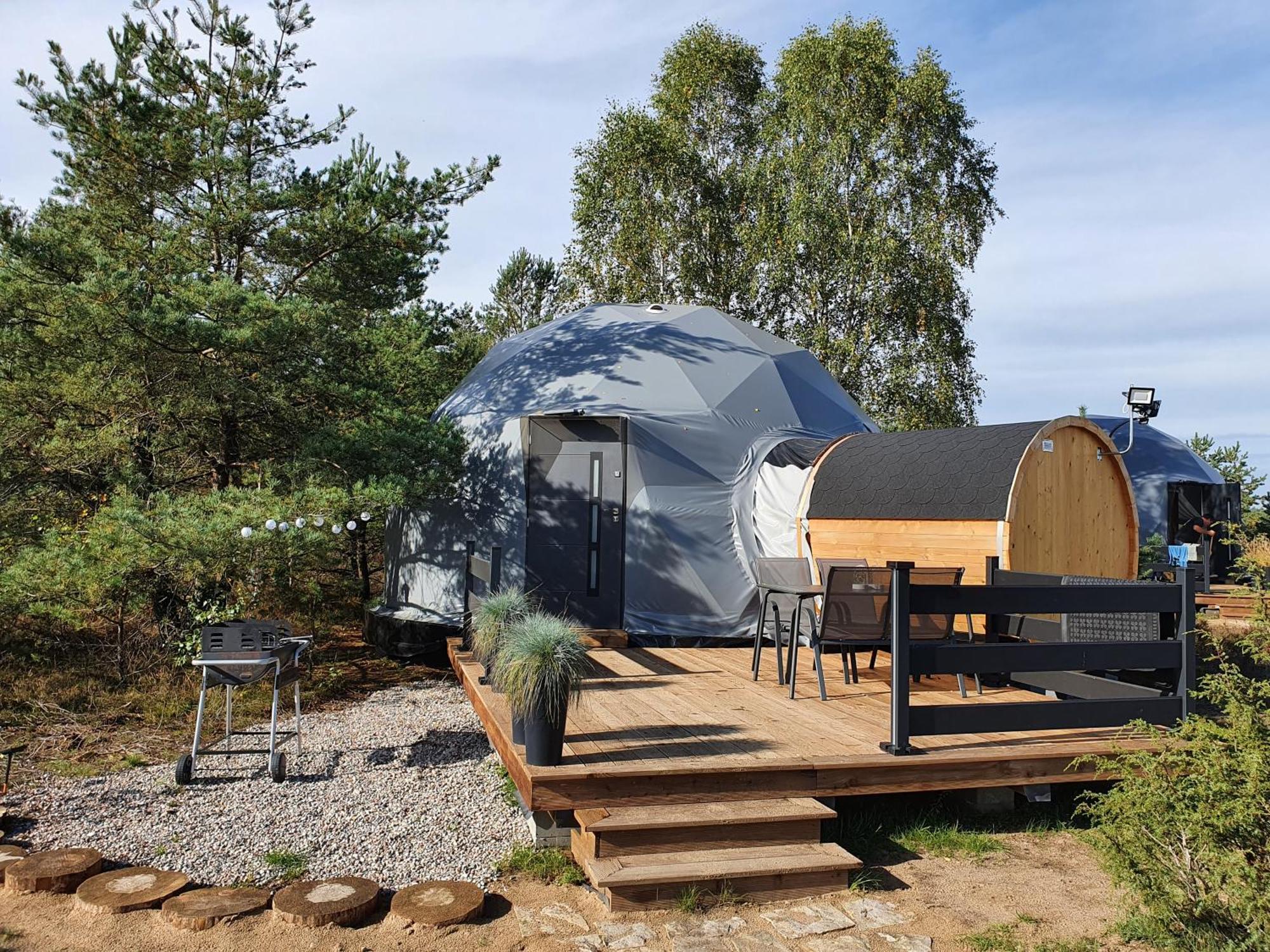 Podniebny Glamping Hotel Borsk Bagian luar foto